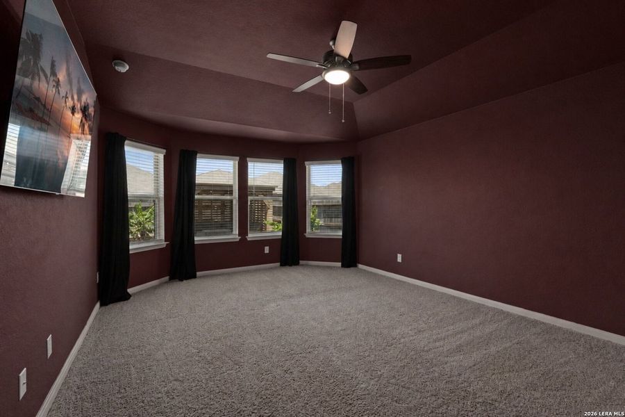 Spacious, unfurnished interior of a new home in Autry Pond, San Antonio (Image 15). Spacious, unfurnished interior of a new home in Autry Pond, San Antonio (Image 15).