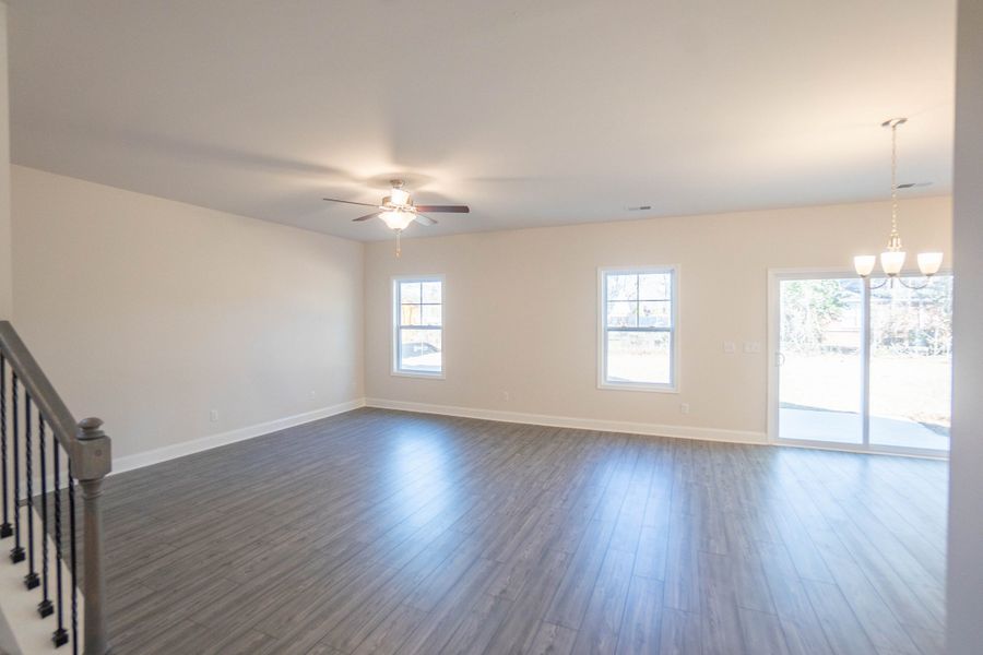 Representative unfurnished interior of a home built from the Saluda by Hurricane Builders in Southern Column Estates, Florence (Image 12).