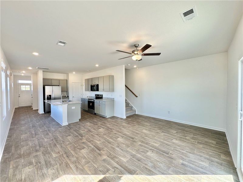 Spacious, unfurnished interior of a new home in Champions Village at Cherry Hill, Pendleton (Image 14).