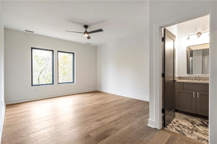 Spacious, unfurnished interior of a new home in Aster, Roswell (Image 30). Spacious, unfurnished interior of a new home in Aster, Roswell (Image 30).