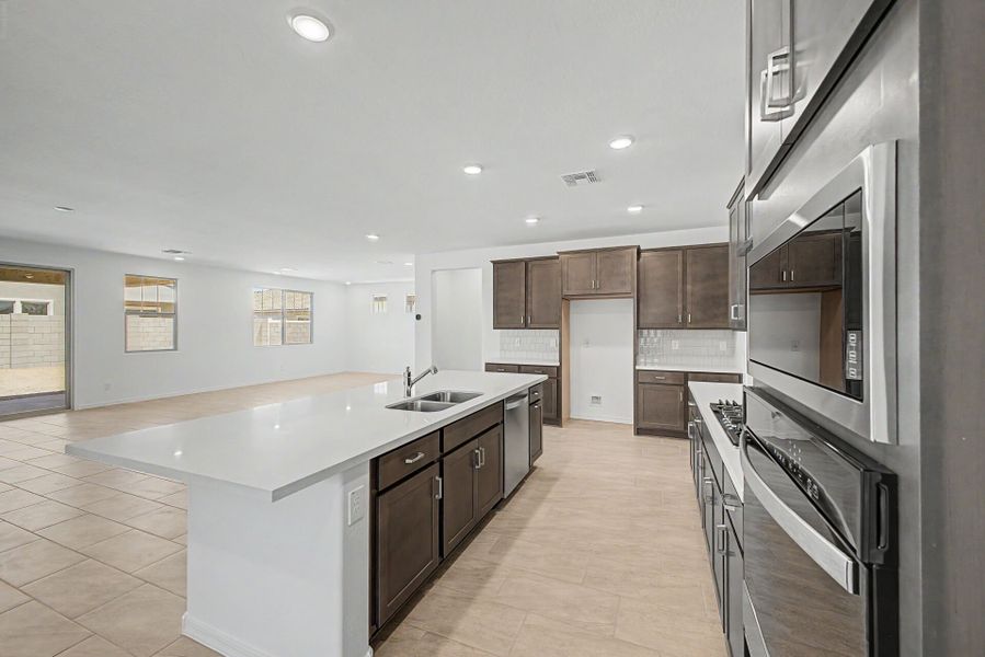 Furnished interior view inside a new home in Las Ventanas, Goodyear (Image 4).