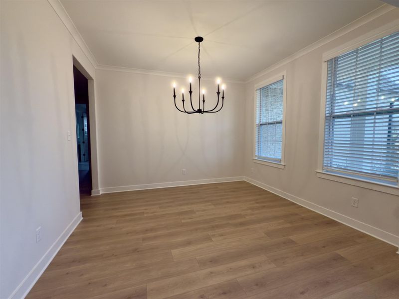 Spacious, unfurnished interior of a new home in White Oak, Arlington (Image 5). Spacious, unfurnished interior of a new home in White Oak, Arlington (Image 5).
