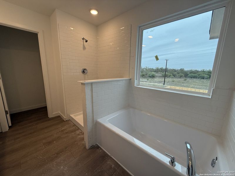 Image 35 of a home in Meadows at Hennersby Hollow 40's.