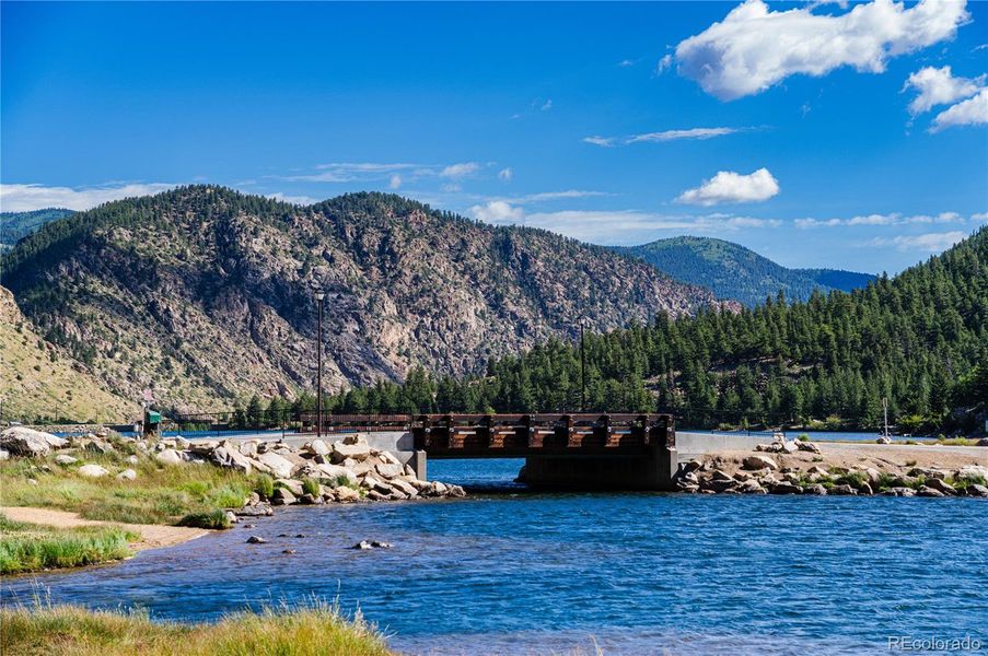 Image 24 of a home in .