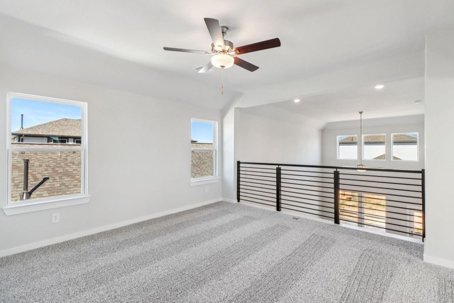 Spacious, unfurnished interior of a new home in Bluestem, Brookshire (Image 25).