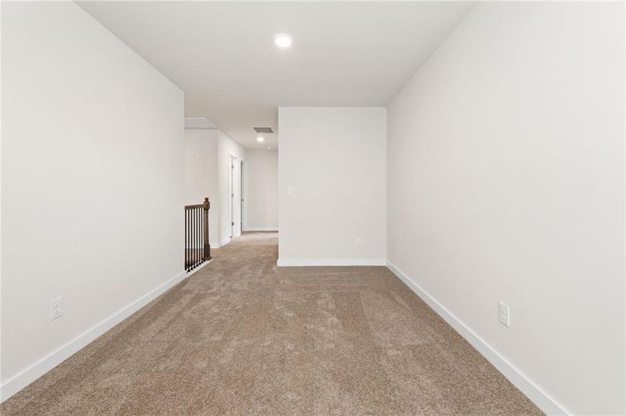 Spacious, unfurnished interior of a new home in Fern Dale, Fairburn (Image 25).