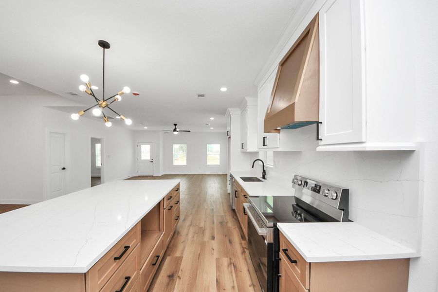 Furnished interior view inside a new home in , Brookshire (Image 19).