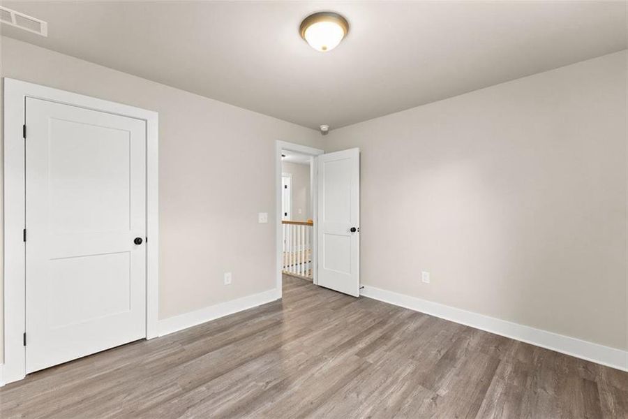 Spacious, unfurnished interior of a new home in , Gainesville (Image 21).