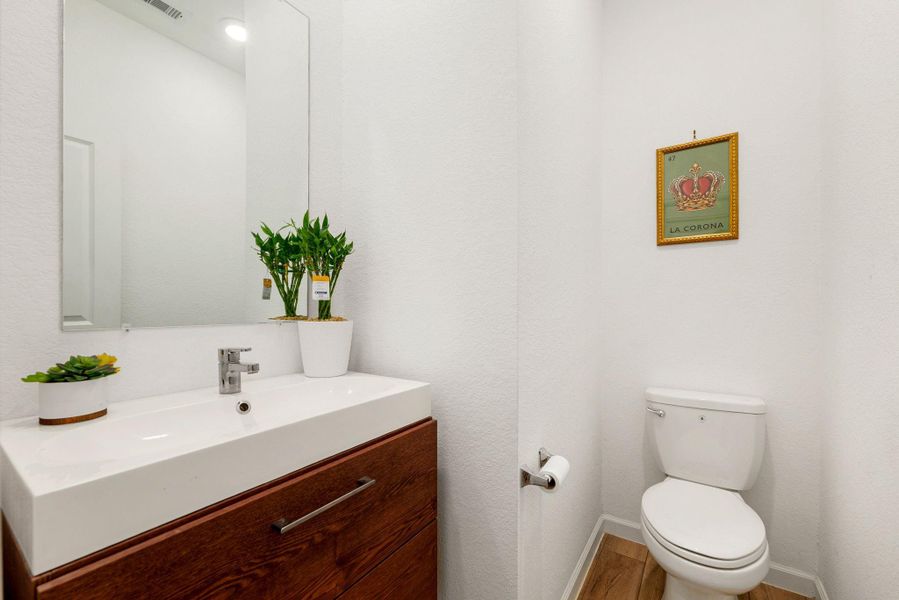 Furnished interior view inside a new home in ARTAVIA: Fairway Collection, Conroe (Image 7).