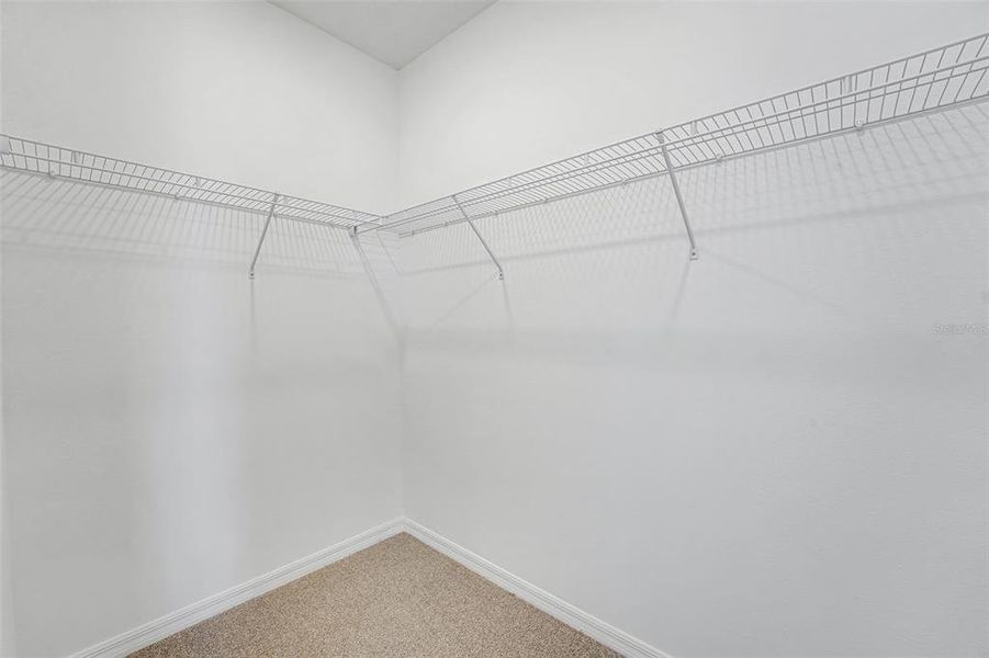 Spacious, unfurnished interior of a new home in Shores at Mirada, San Antonio (Image 14).