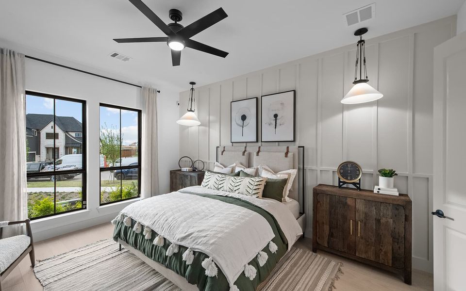 Representative furnished interior of a home built from the Linfield by Brookfield Residential in 40' Traditional Homes at The Grove Frisco, Frisco (Image 19). Representative furnished interior of a home built from the Linfield by Brookfield Residential in 40' Traditional Homes at The Grove Frisco, Frisco (Image 19).