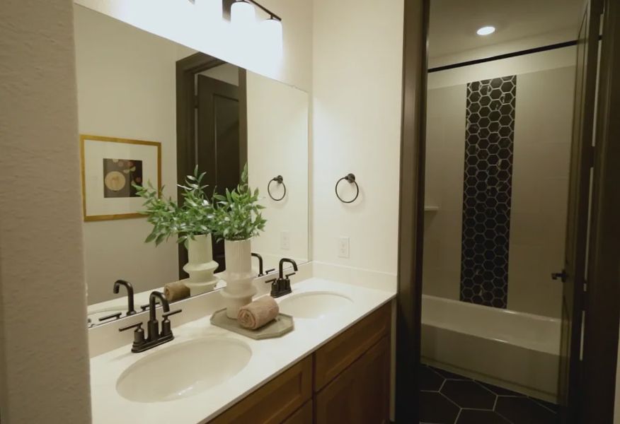 Plan 4534 bath 3 - staged - 19 of 20 Plan 4534 bath 3 - staged - 19 of 20