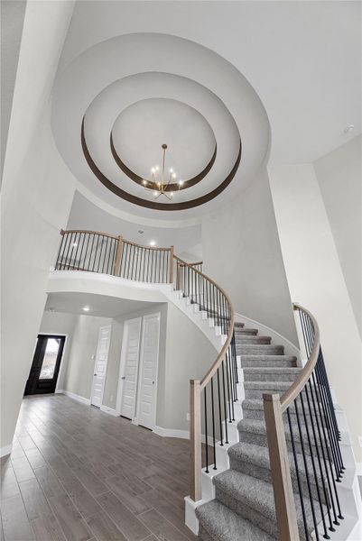 Spacious, unfurnished interior of a new home in Cross Creek West, Fulshear (Image 22).