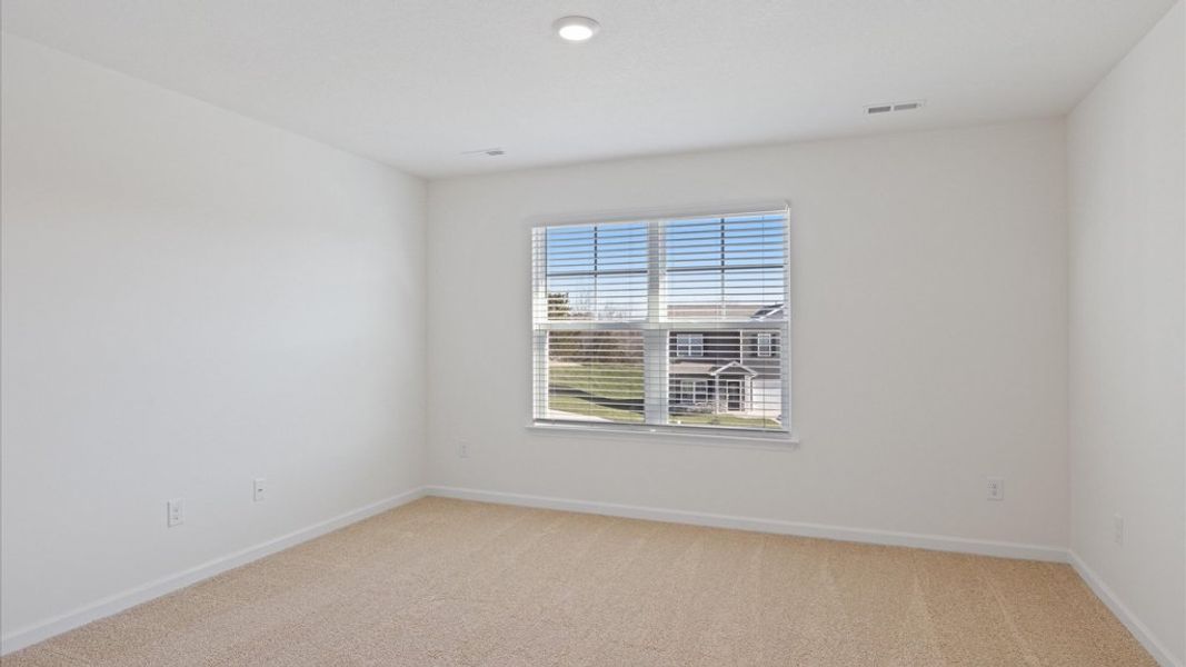 Representative unfurnished interior of a home built from the Glendale by D.R. Horton in Mary's Pointe, Clinton (Image 17).