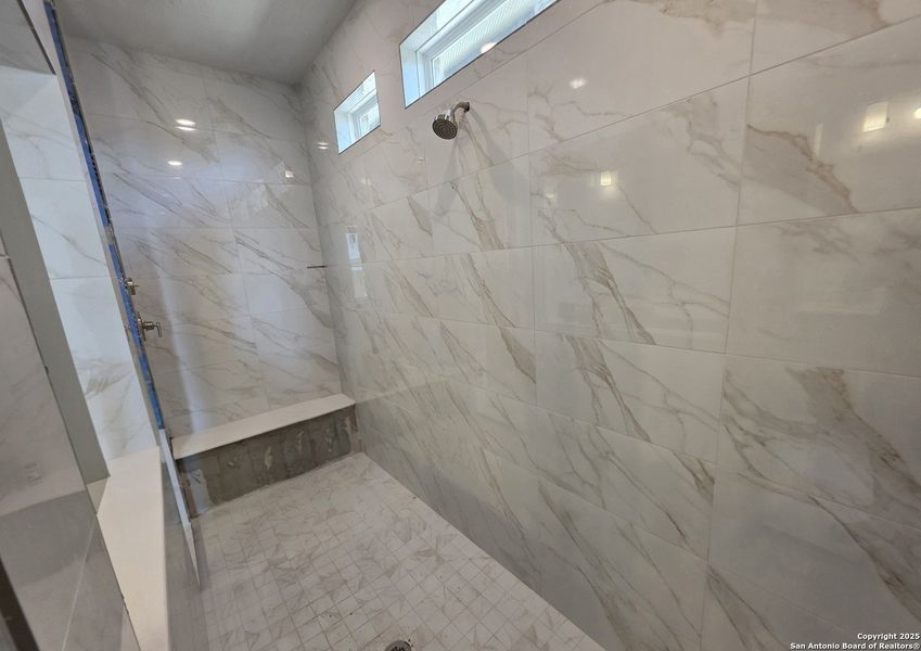 Image 31 of a home in The Heights at Saddlebrook Ranch 60's.