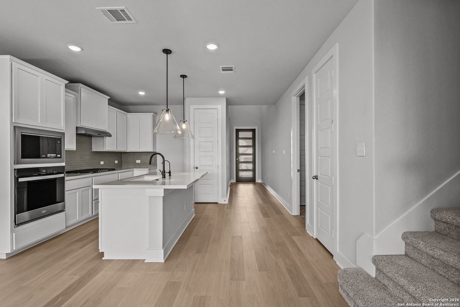 Furnished interior view inside a new home in Mayfair 50', New Braunfels (Image 18).