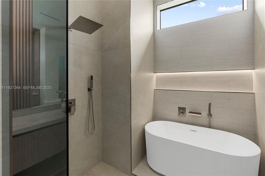 Furnished interior view inside a new home in , Cape Coral (Image 16). Furnished interior view inside a new home in , Cape Coral (Image 16).