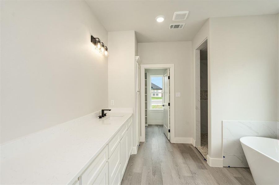 Furnished interior view inside a new home in , Mabank (Image 7).