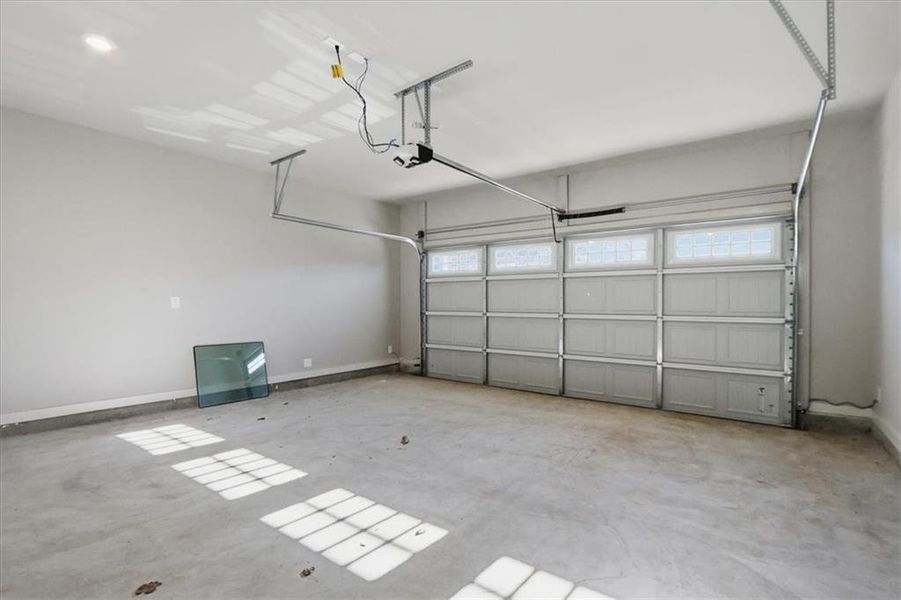Spacious, unfurnished interior of a new home in Traditions of Braselton, Jefferson (Image 33).