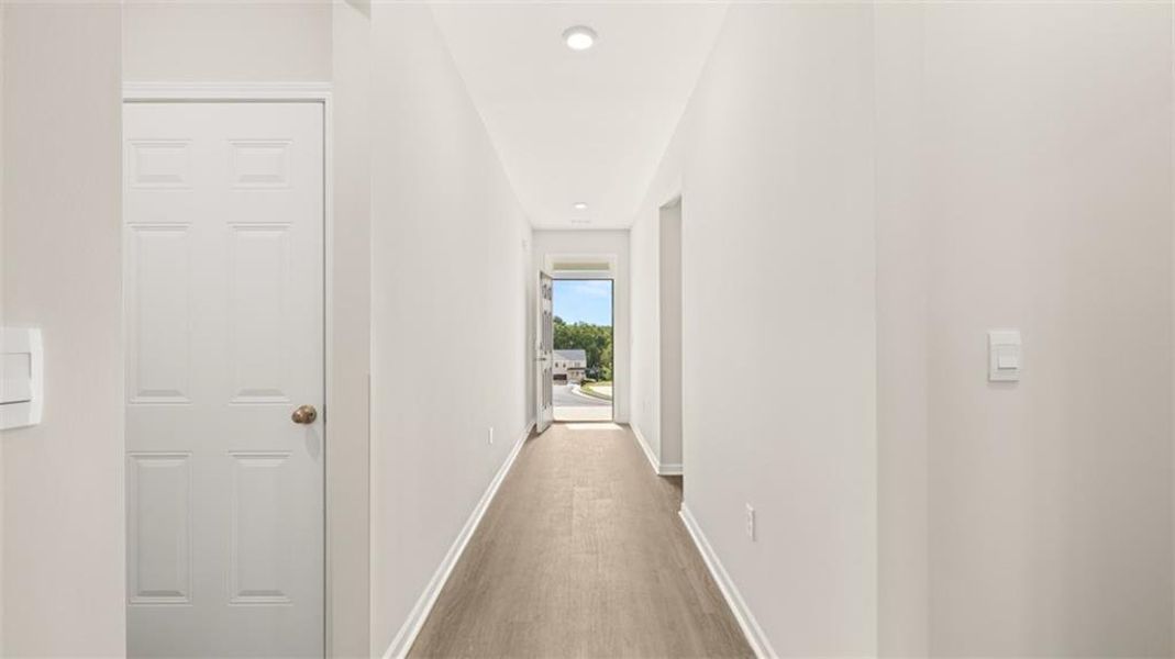 Spacious, unfurnished interior of a new home in Brooks Station, Dacula (Image 30).