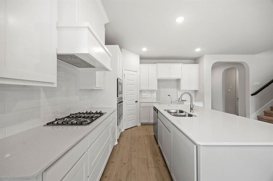 8-web-or-mls-1423-foxglove-pk 8-web-or-mls-1423-foxglove-pk