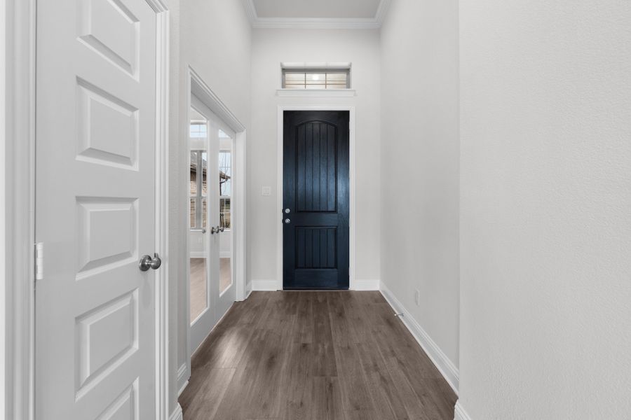 Spacious, unfurnished interior of a new home in Berkshire Estates, Mesquite (Image 29).