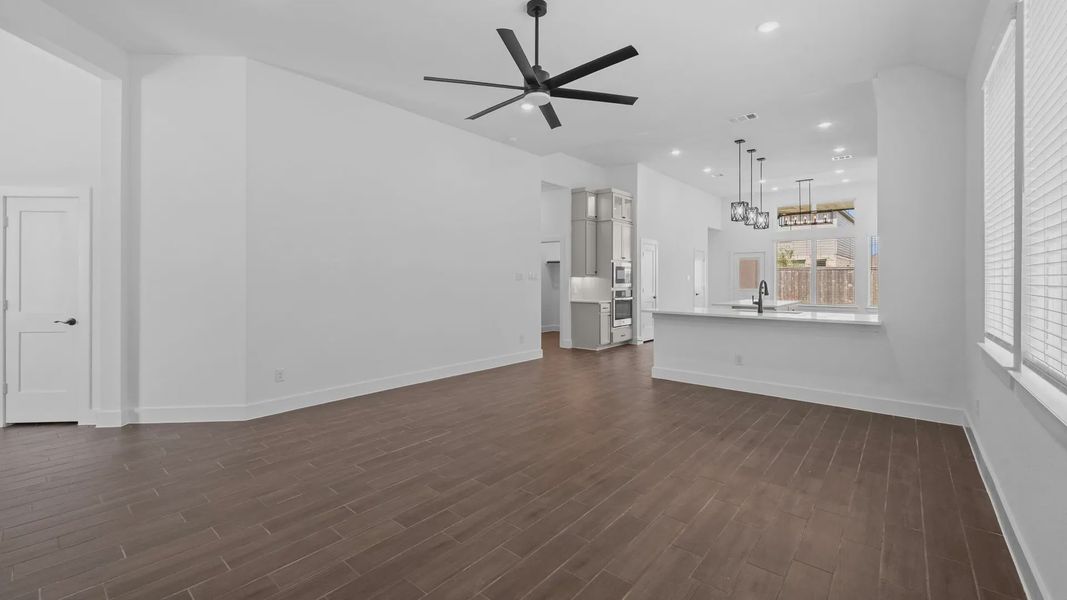 Spacious, unfurnished interior of a new home in Attwater 55s, Waller (Image 20).