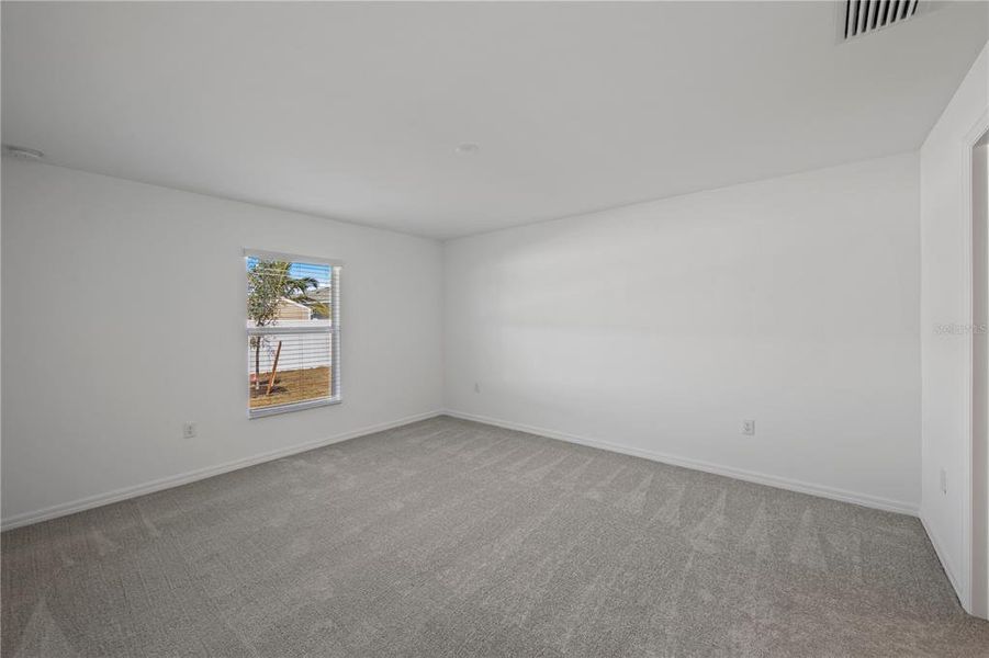 Spacious, unfurnished interior of a new home in Rotonda Lakes, Rotonda West (Image 20).