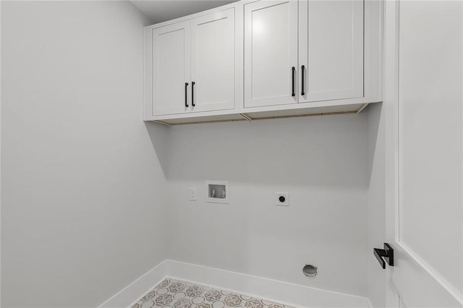 Spacious, unfurnished interior of a new home in , Atlanta (Image 50).