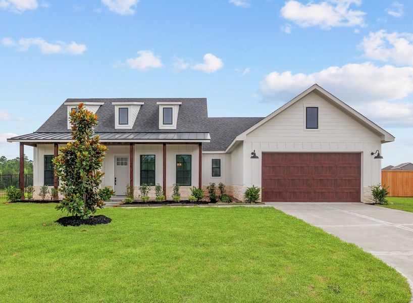 Welcome home to the Lyon Welcome home to the Lyon