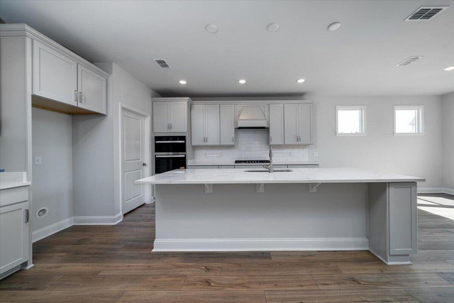 Furnished interior view inside a new home in Del Webb Charleston at Nexton, Summerville (Image 6). Furnished interior view inside a new home in Del Webb Charleston at Nexton, Summerville (Image 6).