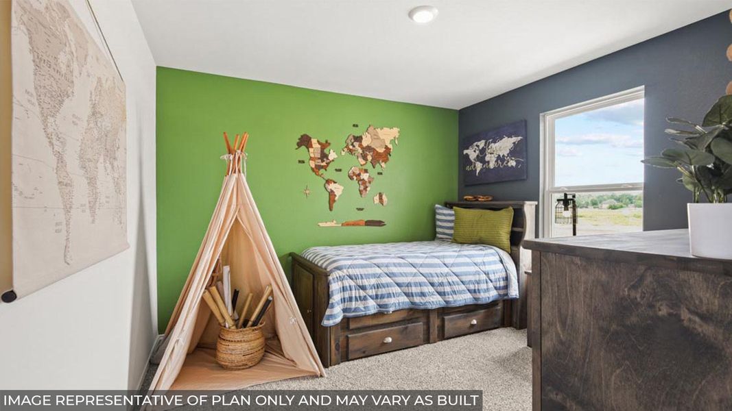 Furnished interior view inside a new home in Silverthorne, Conroe (Image 12).