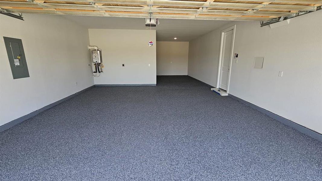 Spacious, unfurnished interior of a new home in , Little Elm (Image 21).
