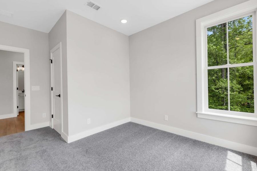 Spacious, unfurnished interior of a new home in Echo Park, Suwanee (Image 14). Spacious, unfurnished interior of a new home in Echo Park, Suwanee (Image 14).