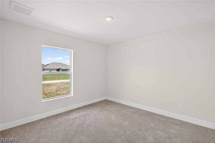 Spacious, unfurnished interior of a new home in Cape Coral, Cape Coral (Image 19). Spacious, unfurnished interior of a new home in Cape Coral, Cape Coral (Image 19).