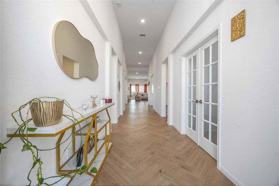 Furnished interior view inside a new home in , Waller (Image 16).