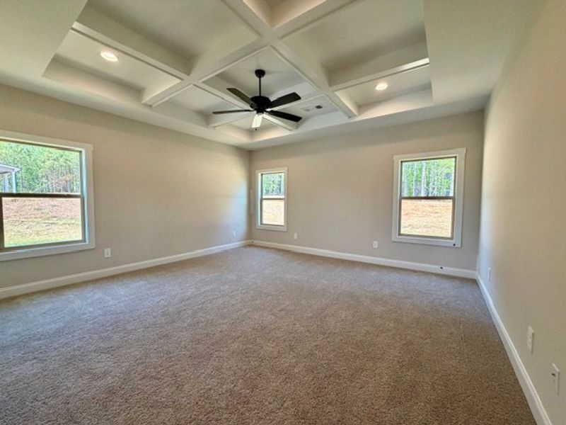 Spacious, unfurnished interior of a new home in Lakefield, Palmetto (Image 14).