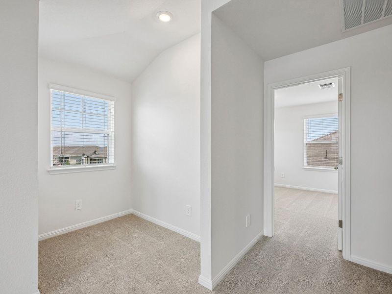 Spacious, unfurnished interior of a new home in Eastern Wells, Jarrell (Image 12).