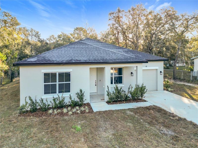 Exterior details and patio area of a home in , Lehigh Acres (Image 23).