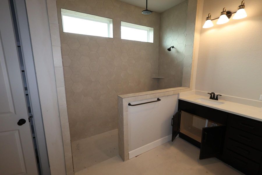 Furnished interior view inside a new home in Harvest Green 45', Richmond (Image 3).