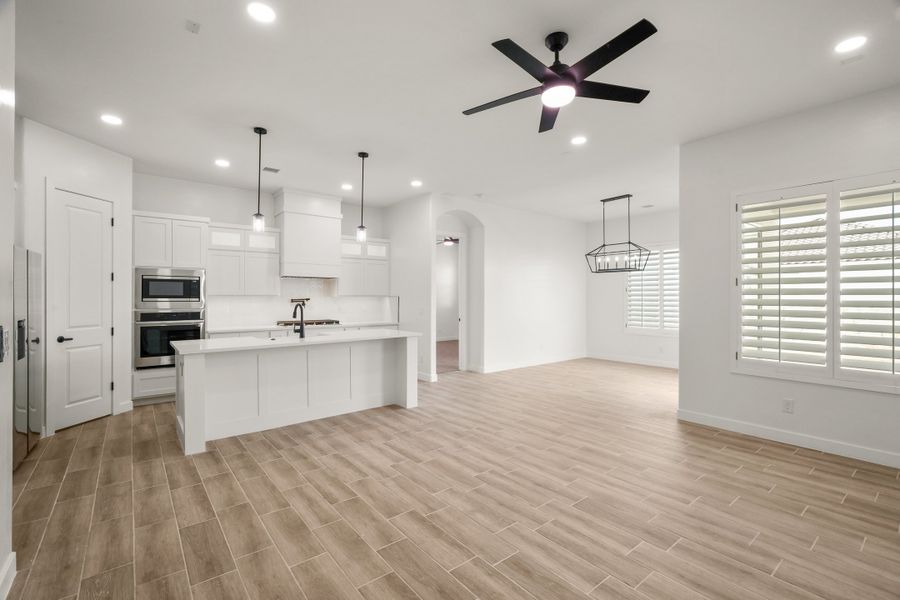 Image 36 of a home in Paseo Del Este Unit 9. Image 36 of a home in Paseo Del Este Unit 9.