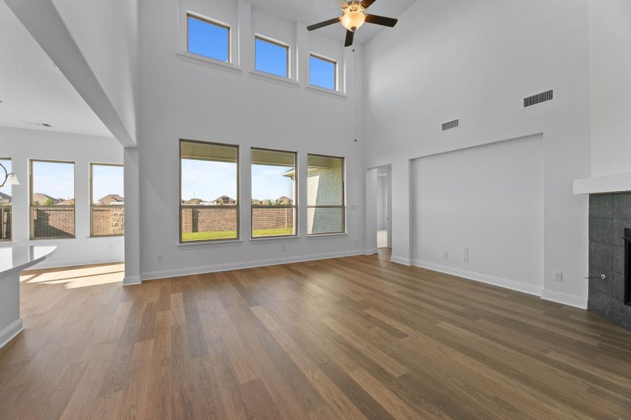 New Home in Mansfield, TX.  - Slide 13