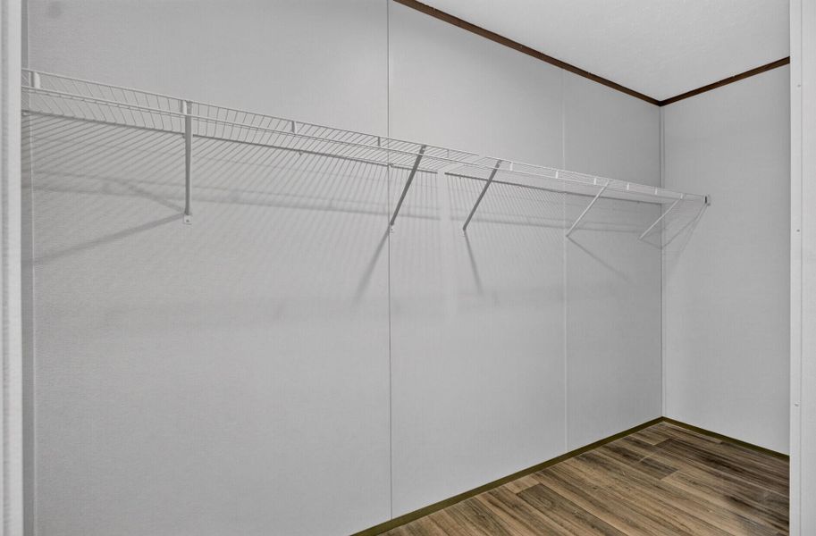 Spacious, unfurnished interior of a new home in , Walterboro (Image 18).