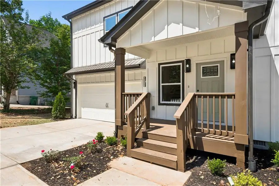 Exterior details and patio area of a home in , Decatur (Image 24).