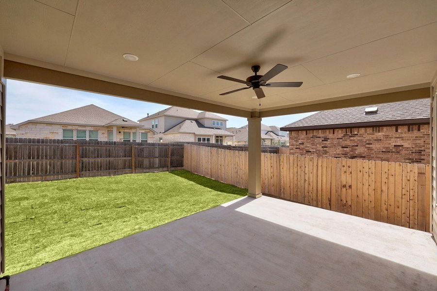 Exterior details and patio area of a home in University Heights, Round Rock (Image 25).