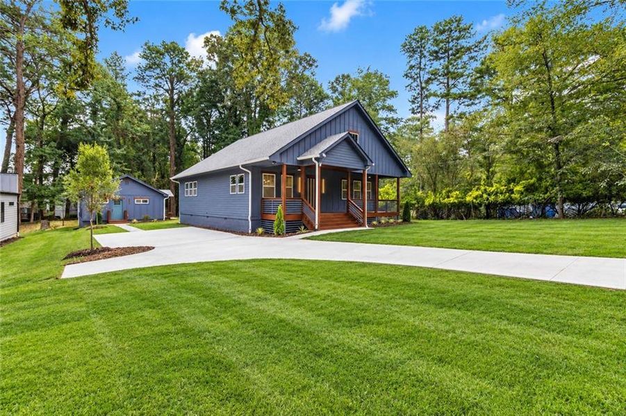 Front exterior of a new home in , Atlanta, GA, highlighting curb appeal (Image 27). Front exterior of a new home in , Atlanta, GA, highlighting curb appeal (Image 27).