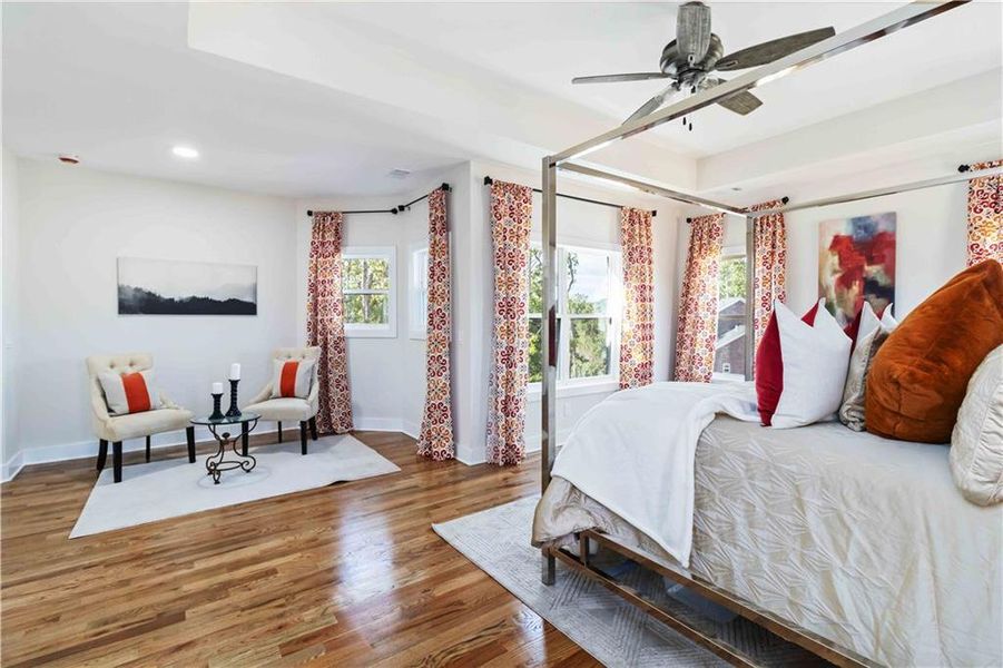 Furnished interior view inside a new home in , Atlanta (Image 11).