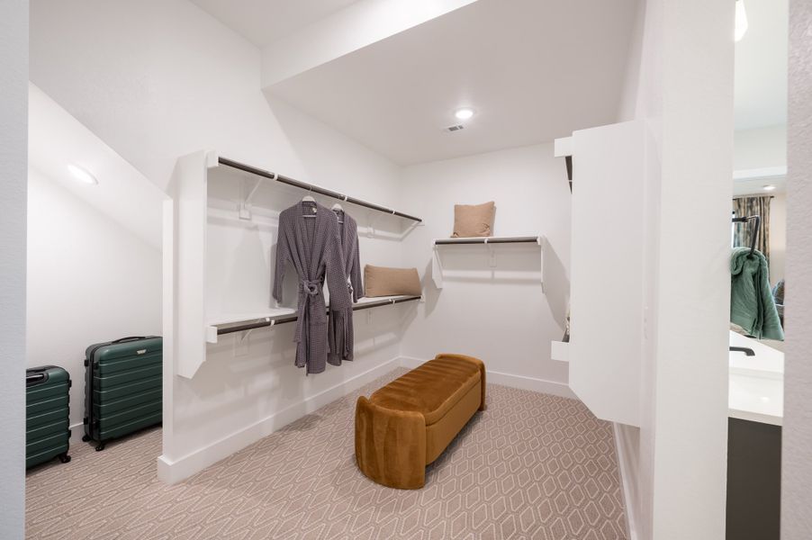 Representative furnished interior of a home built from the Barnhart by Tri Pointe Homes in Pecan Ridge, Fulshear (Image 50). Representative furnished interior of a home built from the Barnhart by Tri Pointe Homes in Pecan Ridge, Fulshear (Image 50).