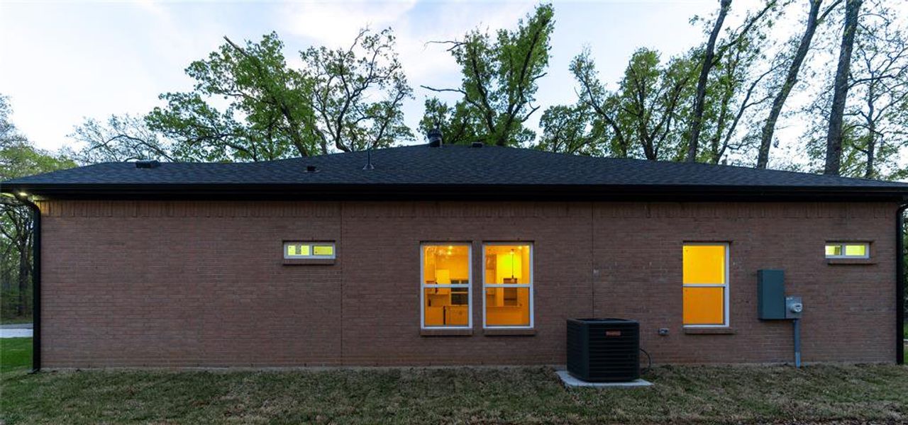 Exterior details and patio area of a home in , Trinidad (Image 3).
