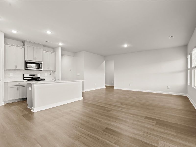 Welcome to the Chatham floorplan at The Farm at Wells Creek - Signature Collection. Welcome to the Chatham floorplan at The Farm at Wells Creek - Signature Collection.